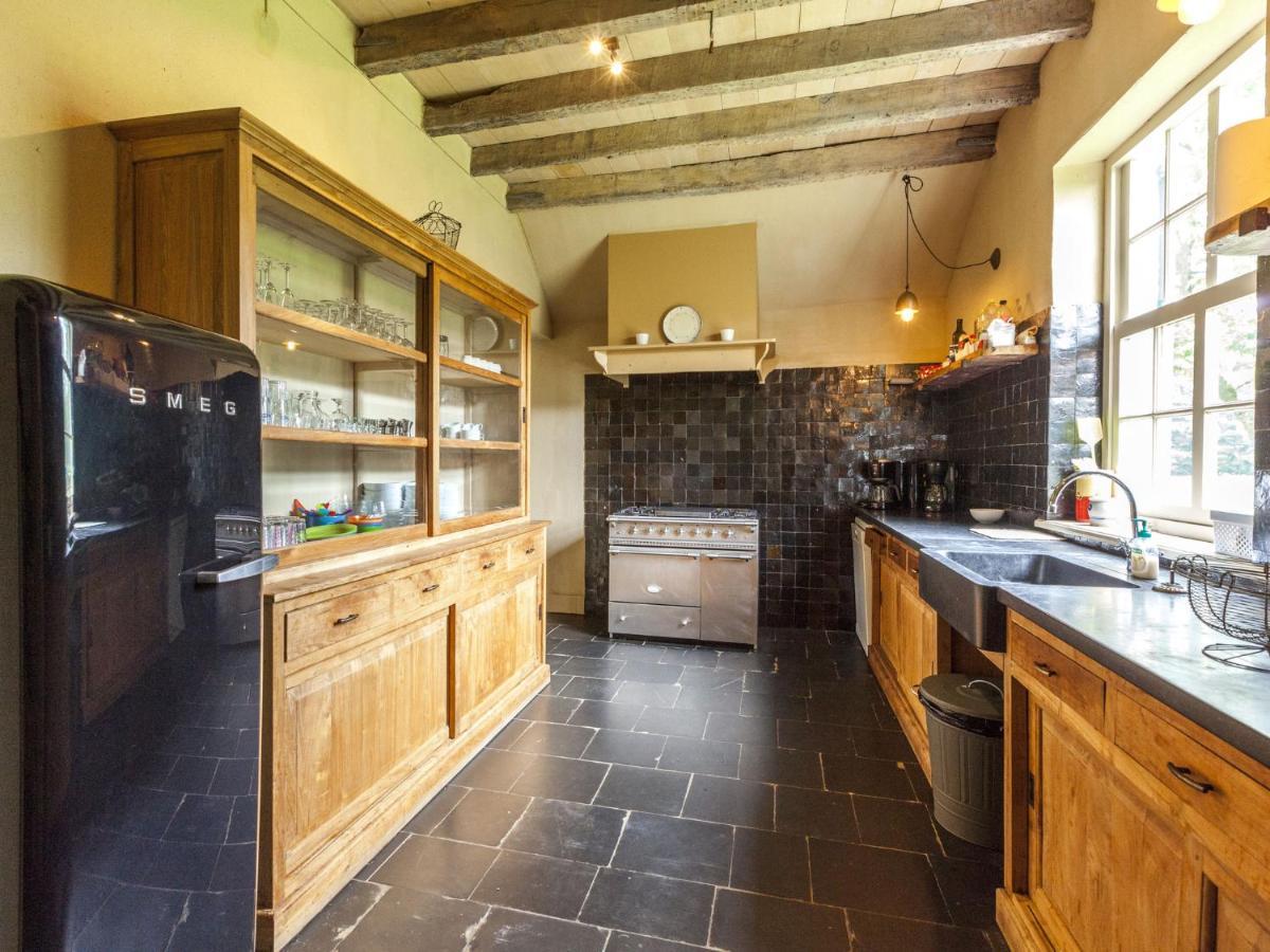 Beautiful Farmhouse In Beernem With Big Garden Exterior foto